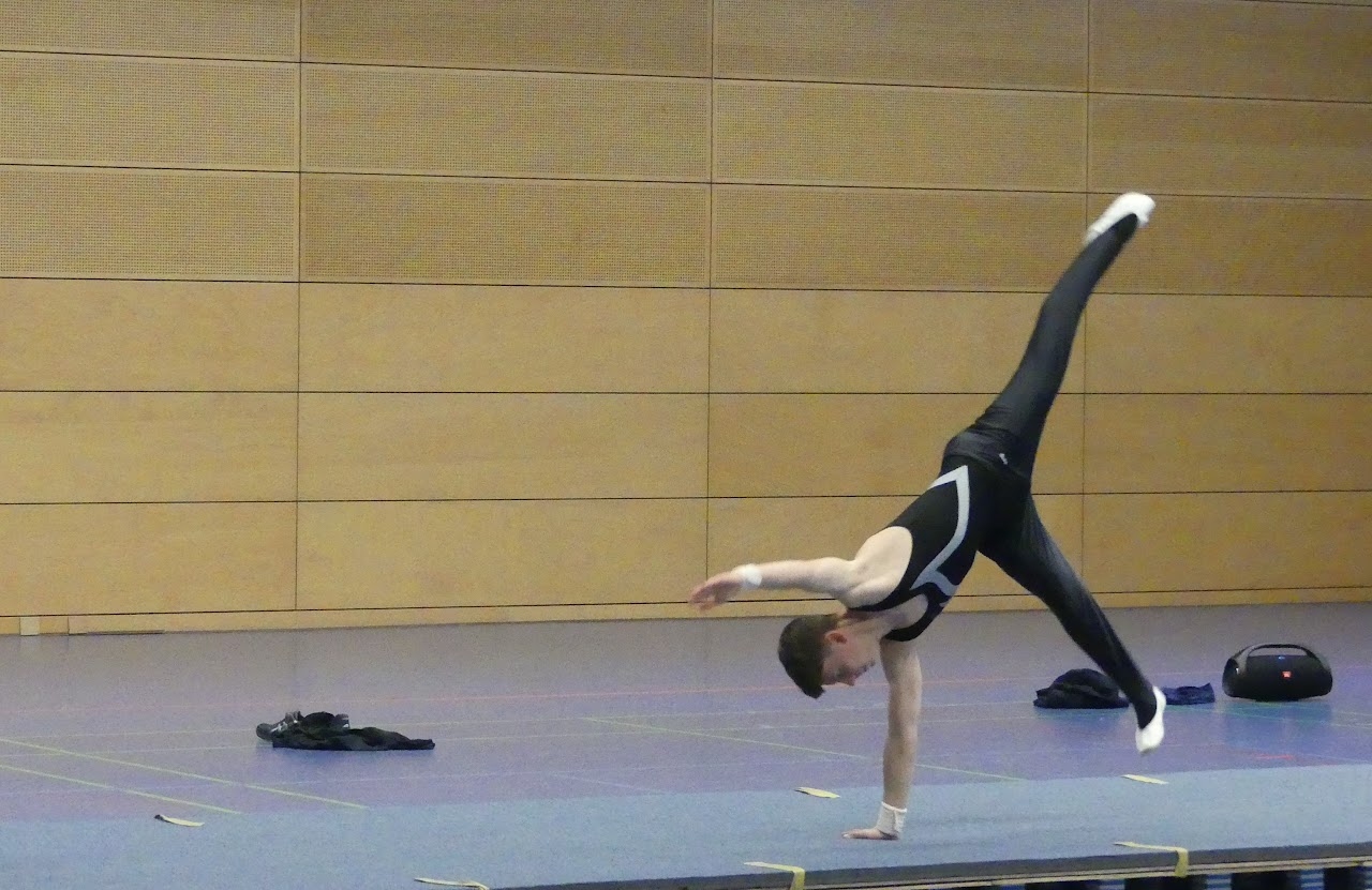 Bild vom 13. Benefizlauf im Jahr 2022. Dies ist das 175. Bild.